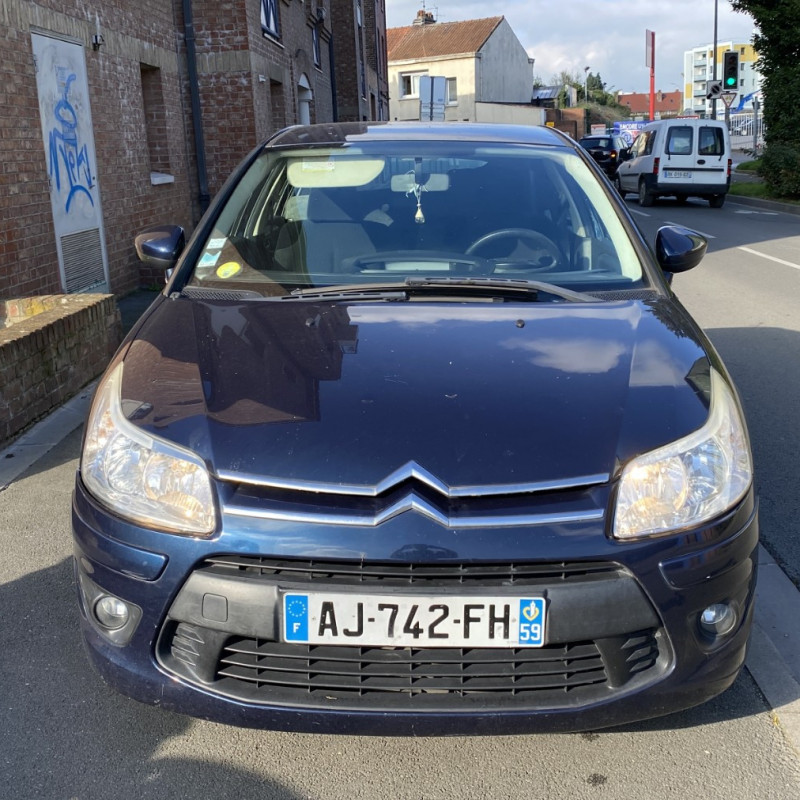 CITROEN C4 1 PHASE 2 1.4i - 16V Photo n°5