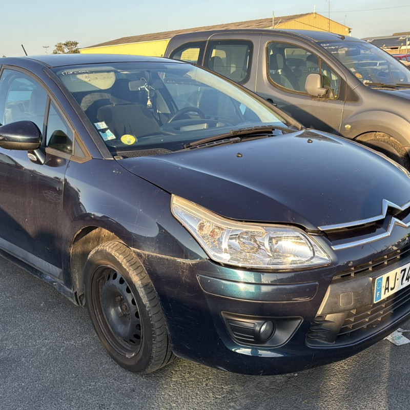 CITROEN C4 1 PHASE 2 1.4i - 16V Photo n°7