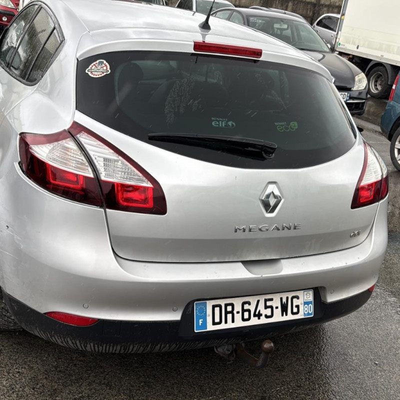 RENAULT MEGANE 3 PHASE 2 1.6 DCI - 16V TURBO Photo n°5