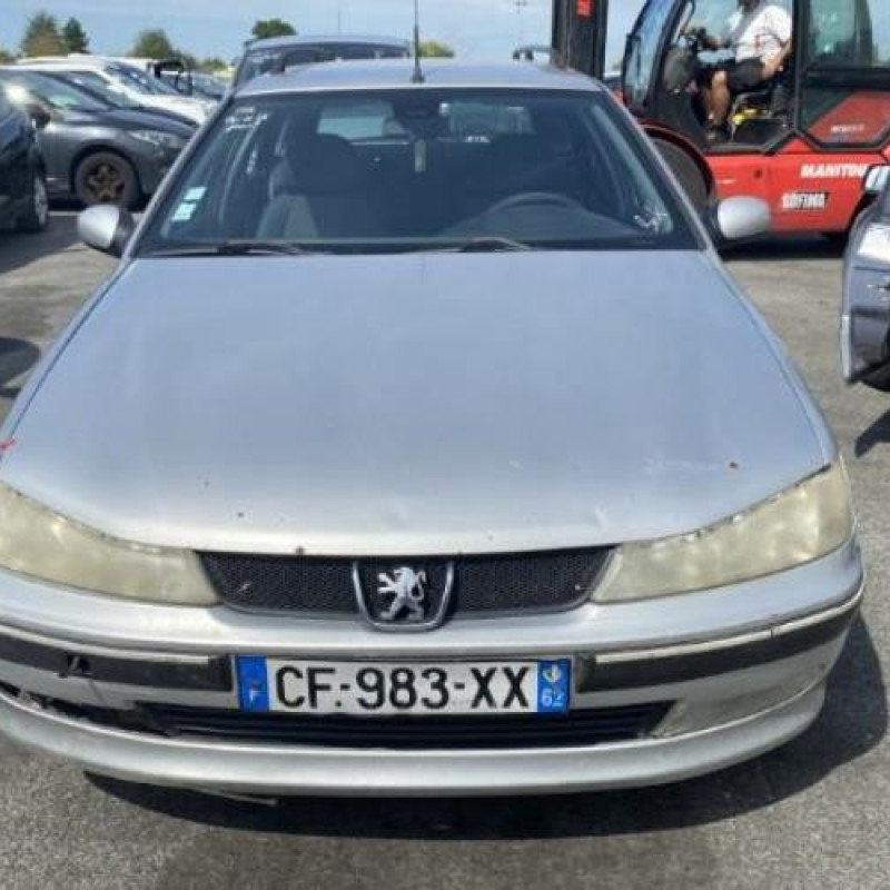 Vitre arriere droit PEUGEOT 406 Photo n°14