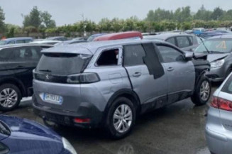 Pare boue arriere gauche PEUGEOT 5008 2