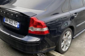 Pare choc arriere VOLVO S 40 2