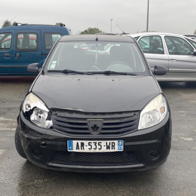 DACIA SANDERO 1 1.4i - 8V Photo n°19