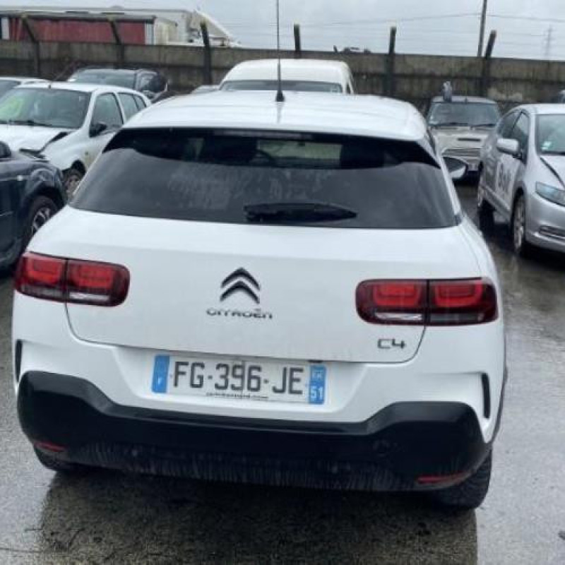 Extension d'aile arriere droit CITROEN C4 CACTUS Photo n°18