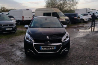 PEUGEOT 208 1 PHASE 2 1.2 VTI - 12V Photo n°1