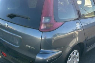 Pare choc arriere PEUGEOT 206