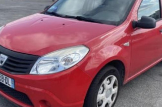 Leve vitre mecanique avant gauche DACIA SANDERO 1