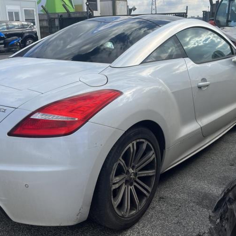 Pare boue arriere gauche PEUGEOT RCZ Photo n°9