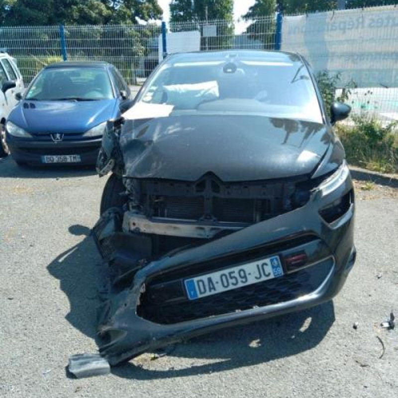 Pare boue arriere droit CITROEN C4 PICASSO 2 Photo n°5