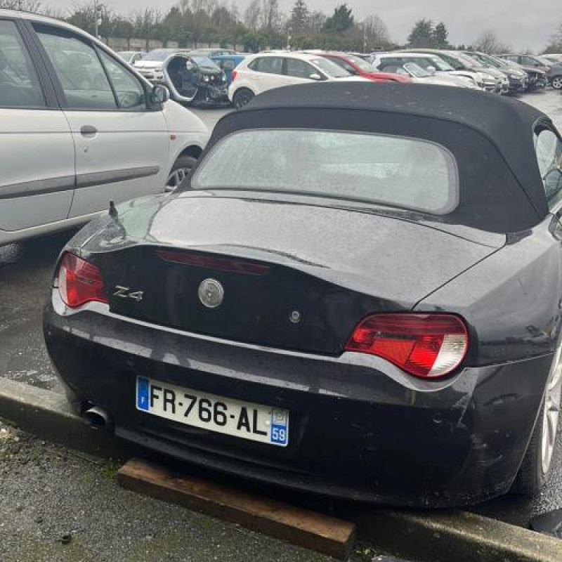 Pare boue arriere gauche BMW Z4 E85 Photo n°7