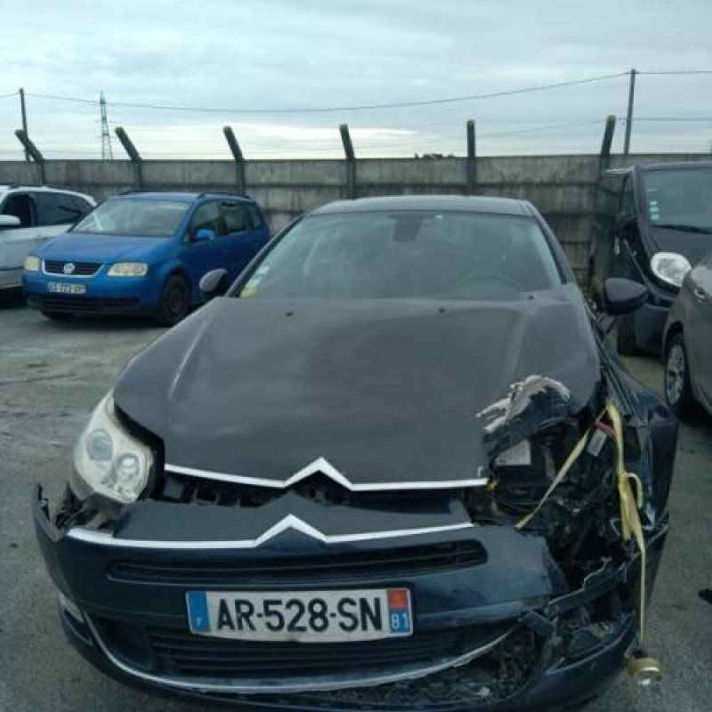 Pare boue avant droit CITROEN C5 2 Photo n°3