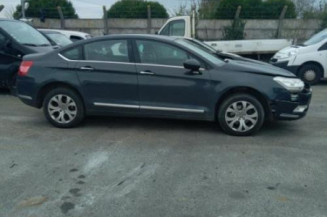 Pare boue avant droit CITROEN C5 2