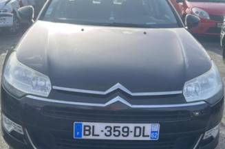 Pare boue avant droit CITROEN C5 2