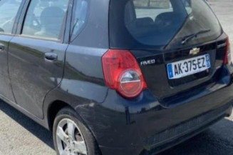 Pare boue avant droit CHEVROLET AVEO 1