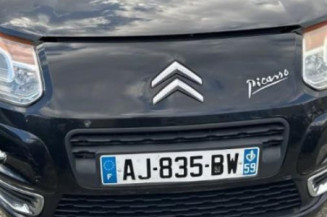 Pare boue avant gauche CITROEN C3 PICASSO