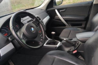 Pare boue avant droit BMW X3 E83