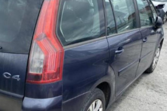 Pare boue avant gauche CITROEN C4 GRAND PICASSO 1