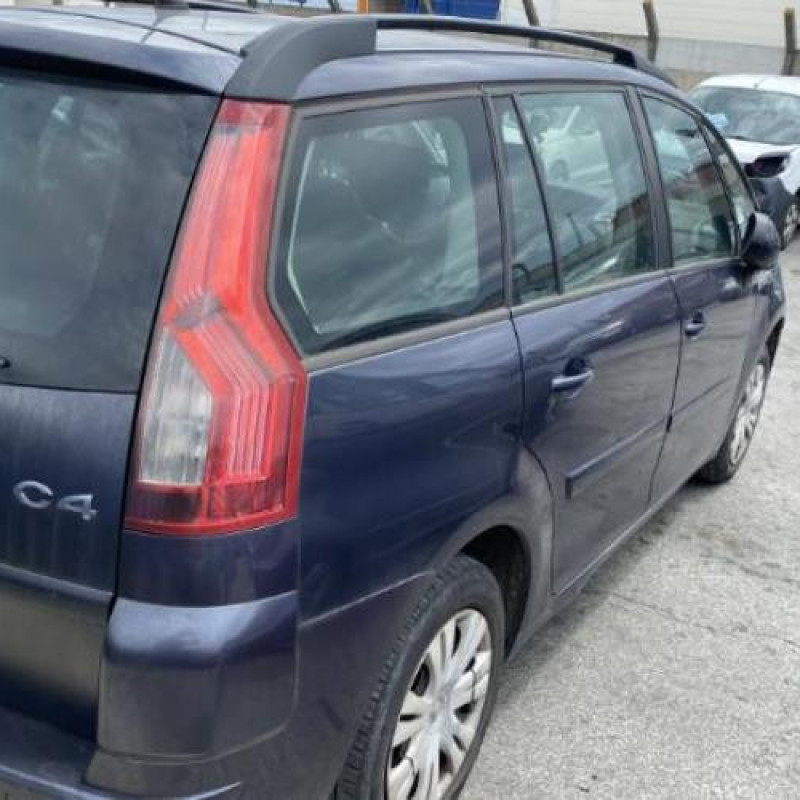 Pare boue avant gauche CITROEN C4 GRAND PICASSO 1 Photo n°8