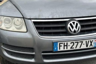 Pare boue avant gauche VOLKSWAGEN TOUAREG 1