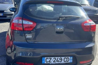 Pare boue avant gauche KIA RIO 3