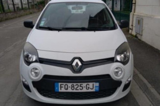 Pare boue avant gauche RENAULT TWINGO 2