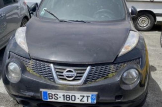 Pare boue avant gauche NISSAN JUKE 1