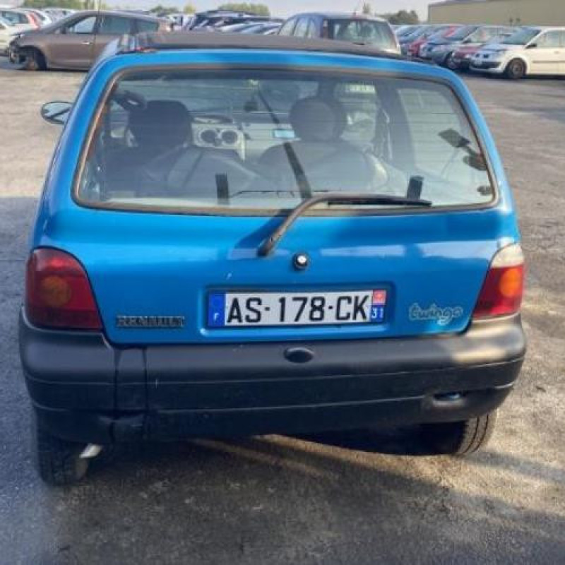 Pare choc arriere RENAULT TWINGO 1 Photo n°11