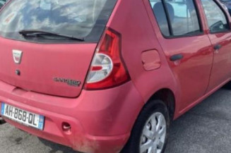 Vitre arriere droit DACIA SANDERO 1