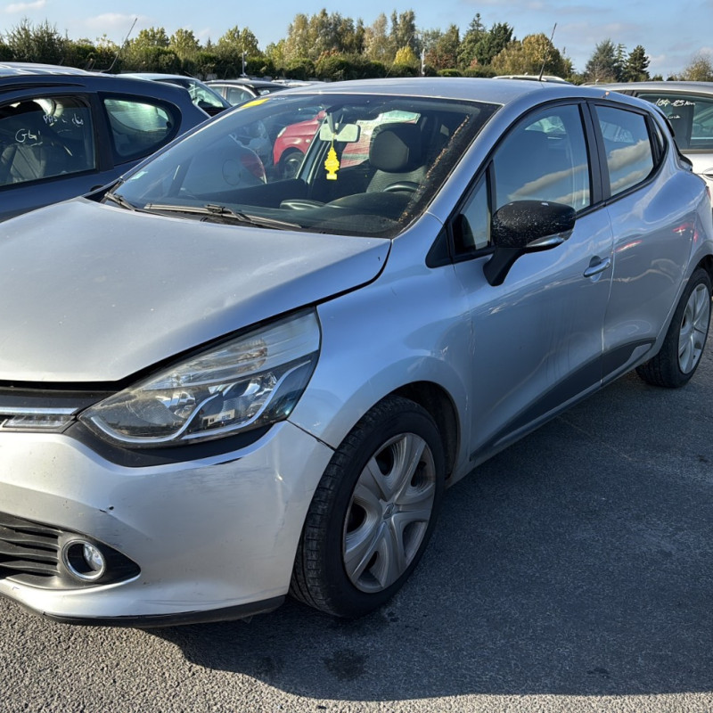 RENAULT CLIO 4 PHASE 1 1.5 DCI - 8V TURBO Photo n°11