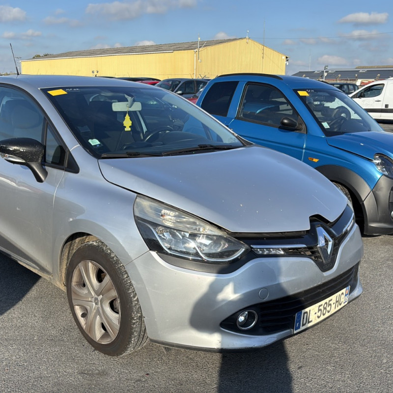 RENAULT CLIO 4 PHASE 1 1.5 DCI - 8V TURBO Photo n°12