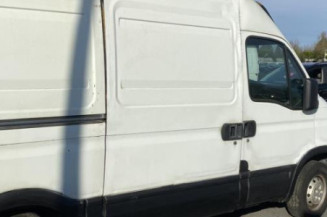 Pare choc avant IVECO DAILY 3