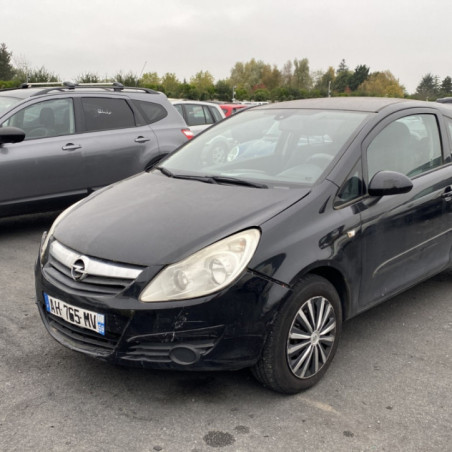 OPEL CORSA D PHASE 1 1.4i - 16V Photo n°1