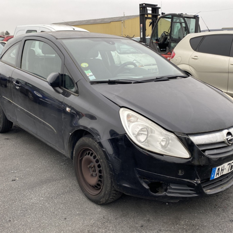 OPEL CORSA D PHASE 1 1.4i - 16V Photo n°2