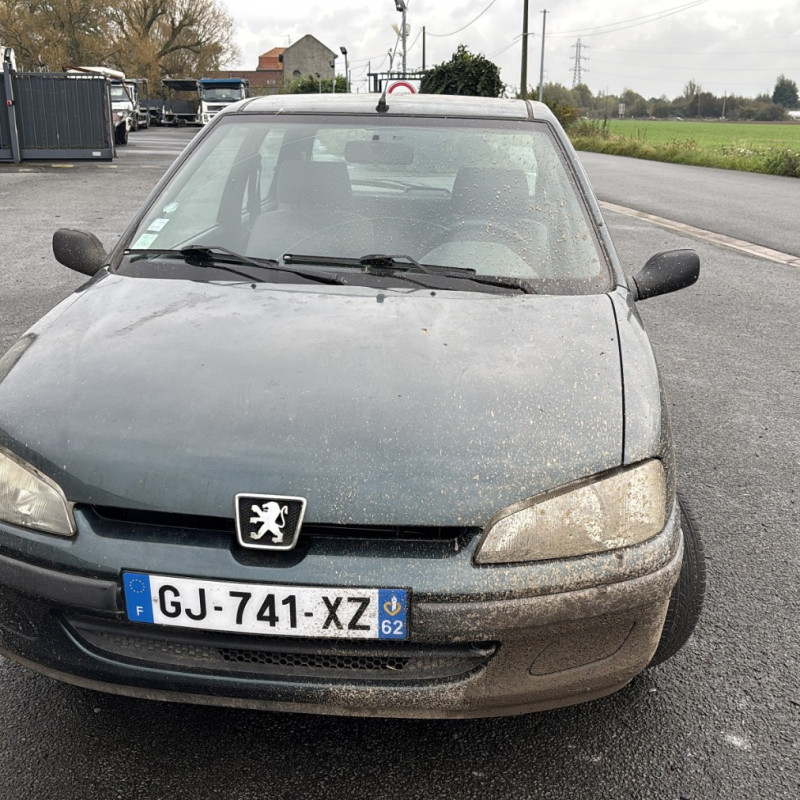 PEUGEOT 106 PHASE 2 1.1i - 8V Photo n°8