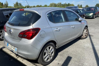 OPEL CORSA E 1.4i - 16V