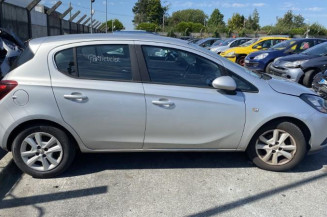 OPEL CORSA E 1.4i - 16V