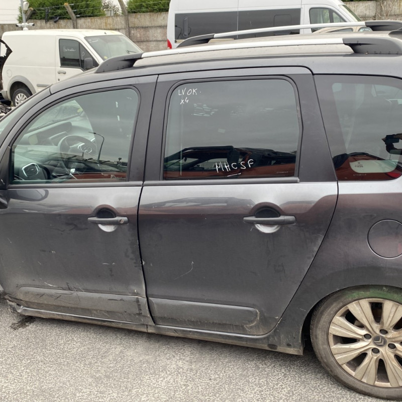 CITROEN C3 PICASSO PHASE 2 1.6 HDI - 8V TURBO Photo n°19