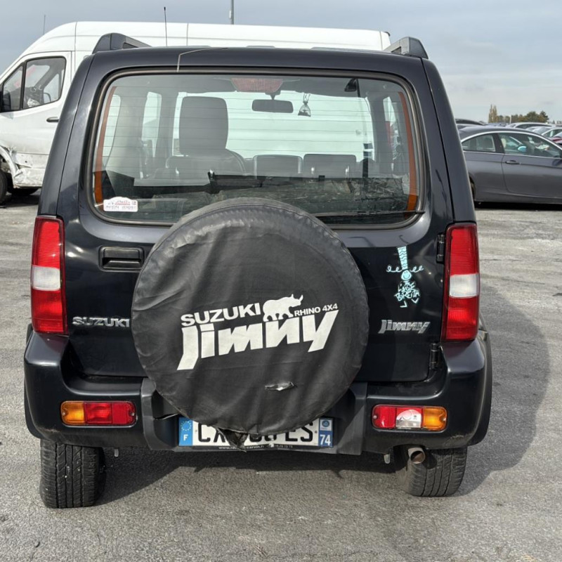 SUZUKI JIMNY 1 PHASE 3 1.3i - 16V 4X4 Photo n°5