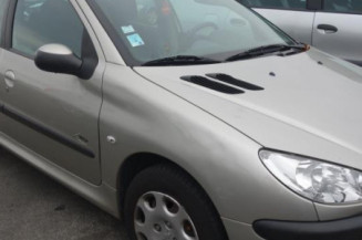 PEUGEOT 206 PHASE 1 1.4i - 8V