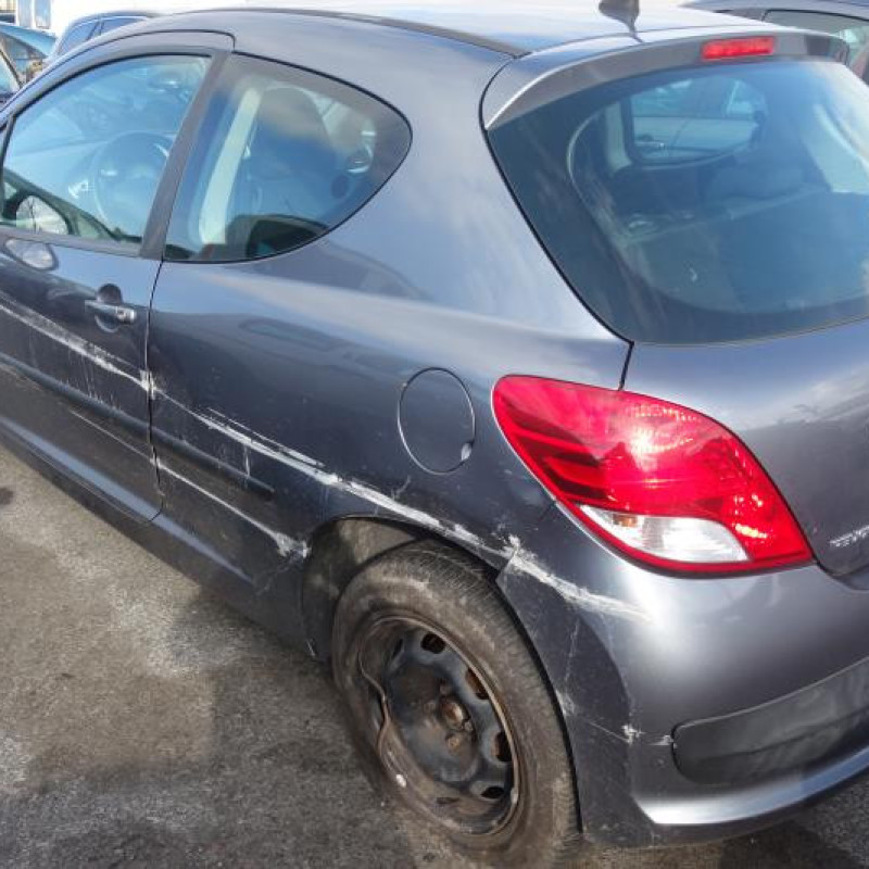 PEUGEOT 207 PHASE 1 1.4 HDI - 8V TURBO Photo n°4