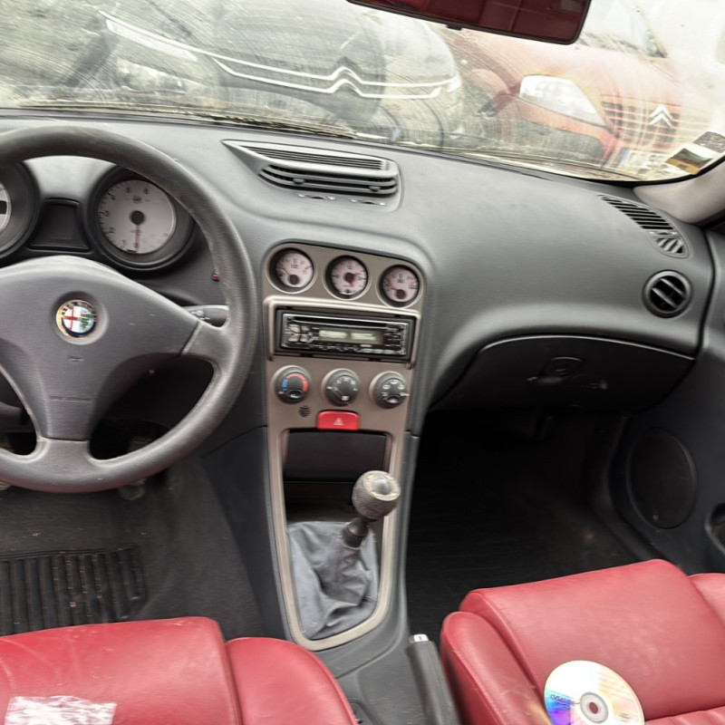 ALFA ROMEO 156 PHASE 1 1.9 JTD - 8V TURBO MULTIJET Photo n°12