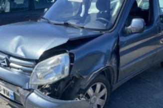 Pare choc arriere CITROEN BERLINGO 1