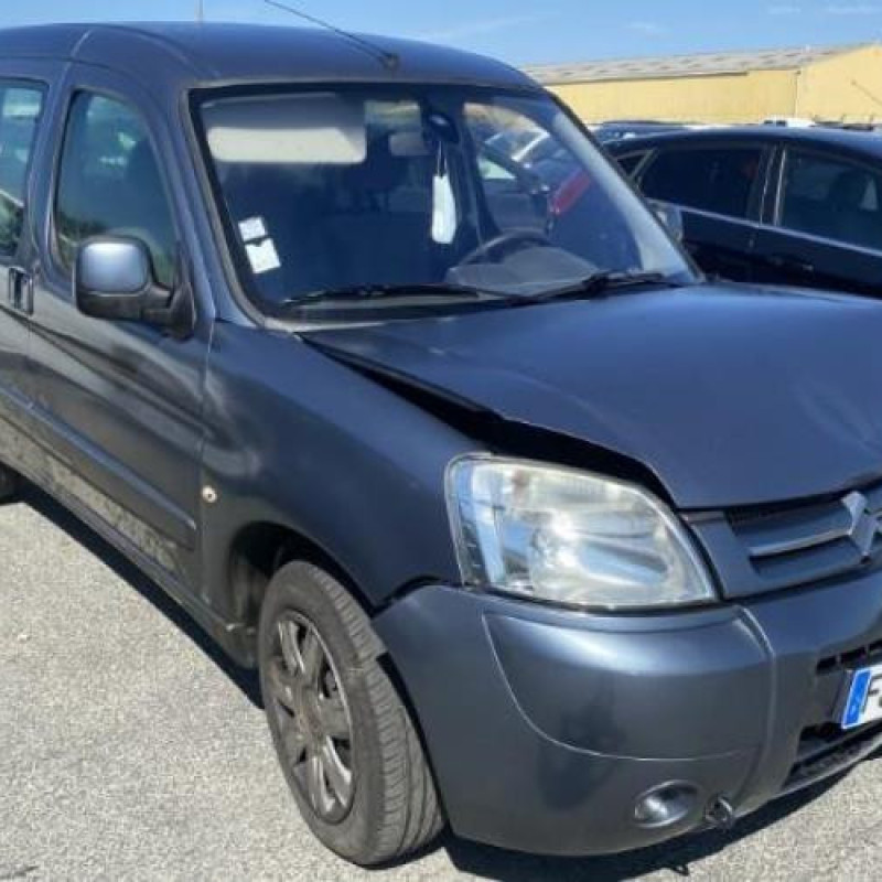 Pare choc arriere CITROEN BERLINGO 1 Photo n°9