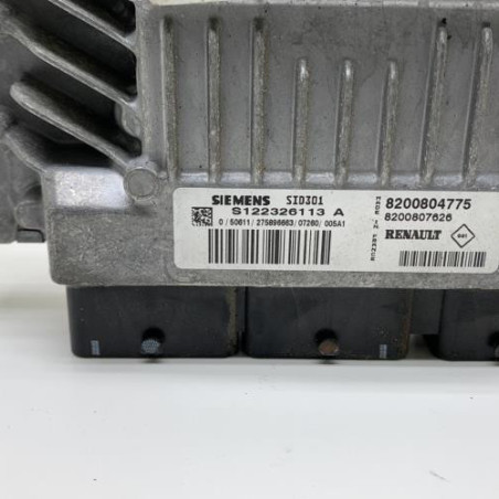 Calculateur moteur RENAULT SCENIC 2