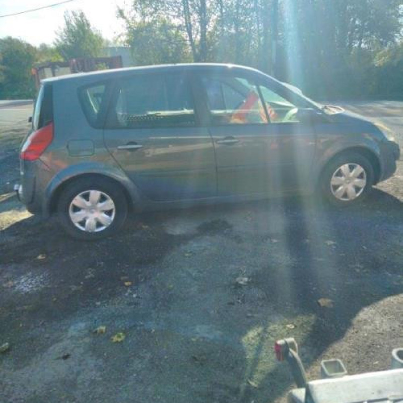 Calculateur moteur RENAULT SCENIC 2 Photo n°4