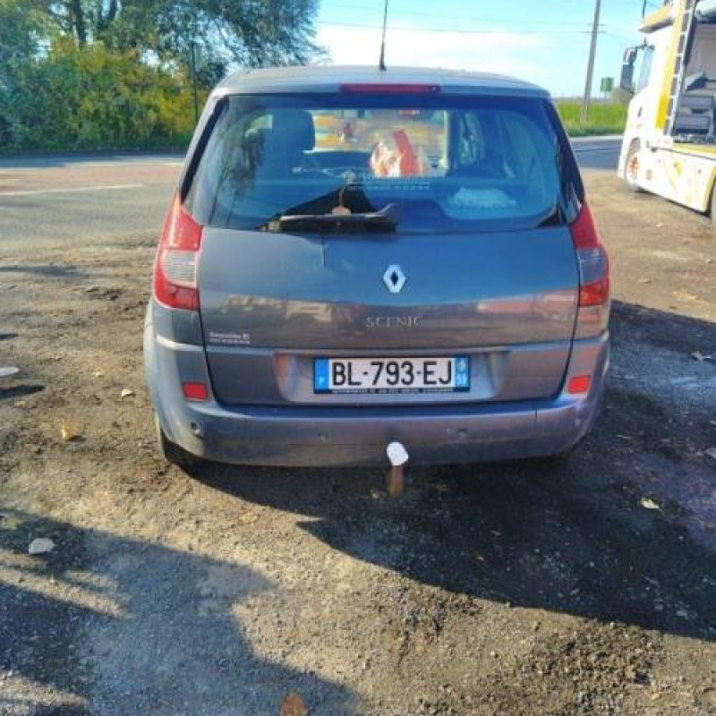 Calculateur moteur RENAULT SCENIC 2 Photo n°5