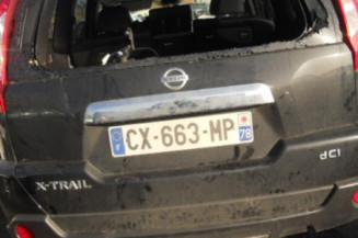 Calculateur moteur NISSAN X-TRAIL 2