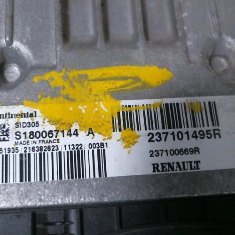 Calculateur moteur RENAULT GRAND SCENIC 3 Photo n°2