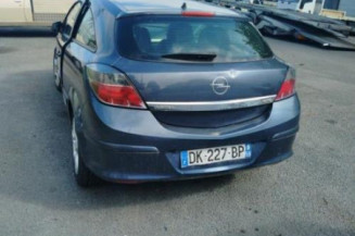 Calculateur moteur OPEL ASTRA H