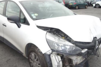 Calculateur moteur RENAULT CLIO 4